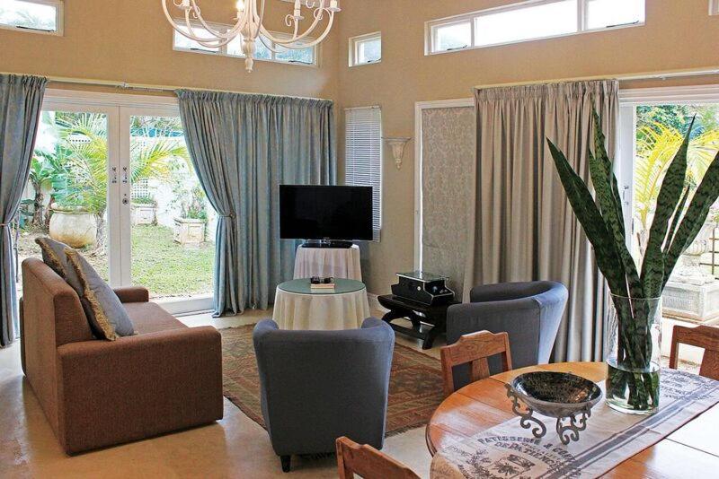 דורבן Fairway Guest House מראה חיצוני תמונה